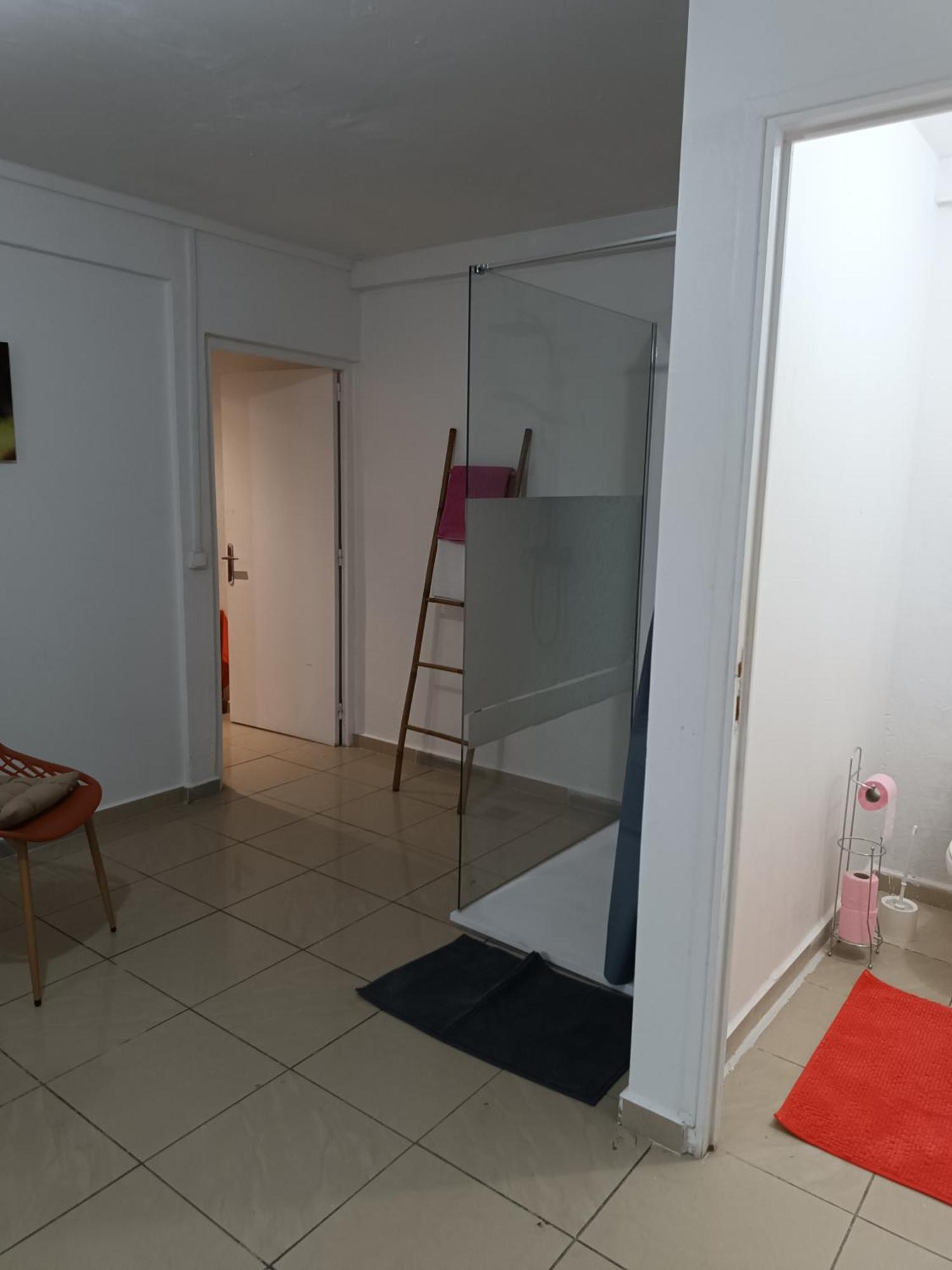 Chez Clo *